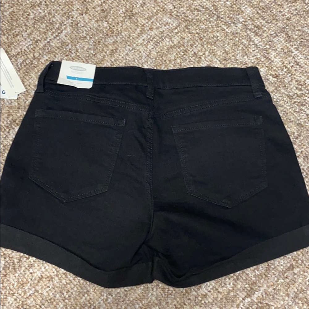 NWT Old navy black jean shorts - size 2